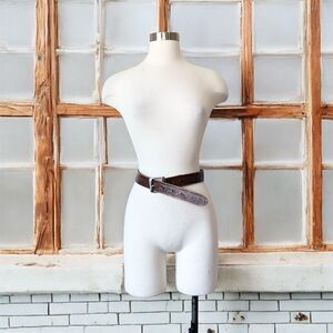 Vintage Brown Leather Western Belt Animal Square Leather Embossed 25-28”